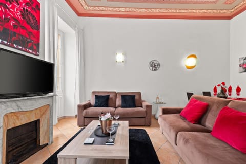 Communal lounge/ TV room, TV and multimedia, Living room, Seating area