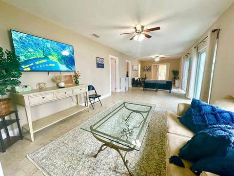 TV and multimedia, Living room