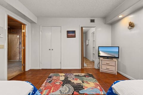 Laguna Circle Getaway on the Bay House in South Padre Island