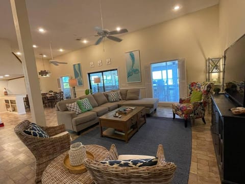 Laguna Circle Getaway on the Bay House in South Padre Island