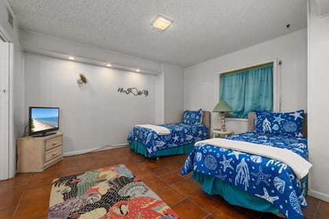 Laguna Circle Getaway on the Bay House in South Padre Island