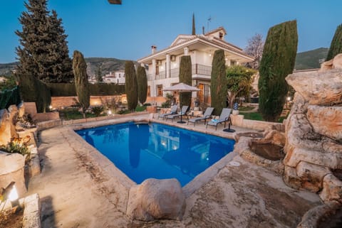 Mountain view, Swimming pool, sunbed