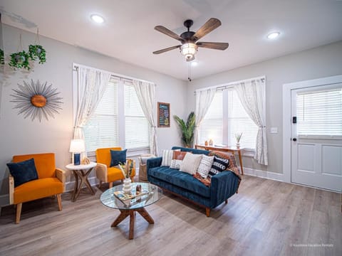 Lumiére of Marietta Square Apartment in Marietta