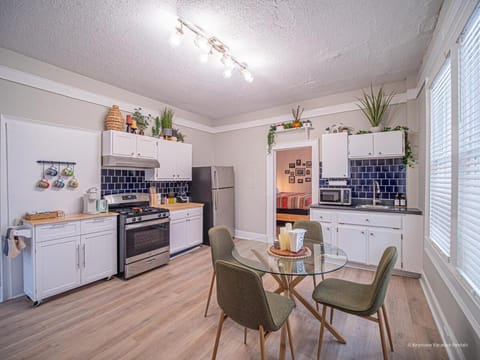 Lumiére of Marietta Square Apartment in Marietta