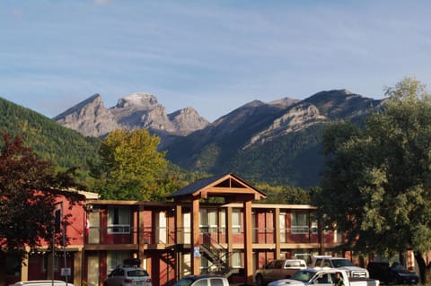 Property building, Mountain view