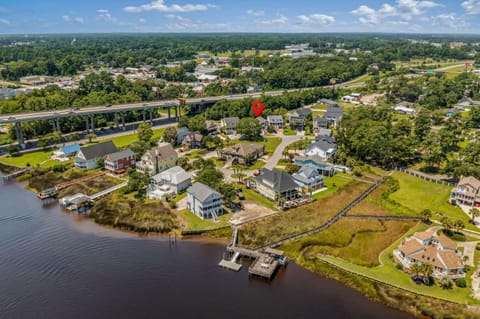 Harbour Gate Family House in Little River