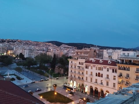 Natural landscape, Bird's eye view, City view, Location