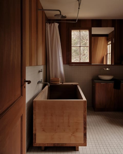 Bathroom, Bath