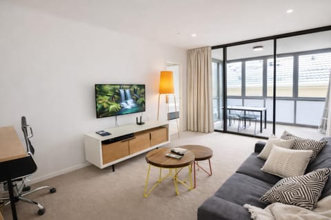 Property building, Seating area