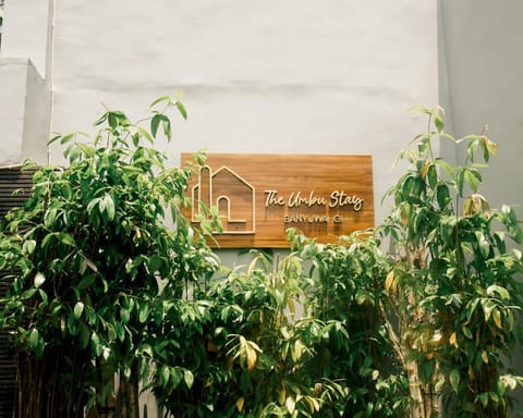 Property logo or sign, Garden view