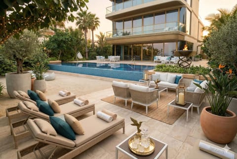 Island Crown Residence Villa in Dubai