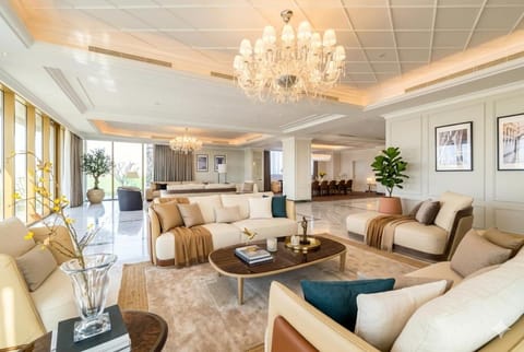 Island Crown Residence Villa in Dubai