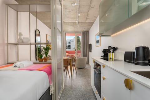 ONEHUNDRED ON M Cosy Apartments Apartment in Sea Point