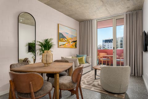 ONEHUNDRED ON M Cosy Apartments Apartment in Sea Point