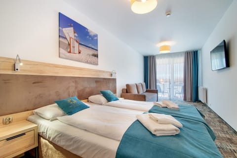 Bed, TV and multimedia