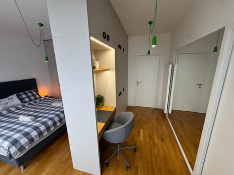 Bed, Photo of the whole room, Bedroom, wardrobe