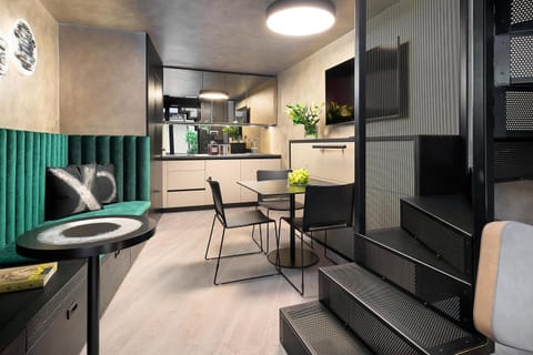 Toilet, Living room, Seating area, Dining area