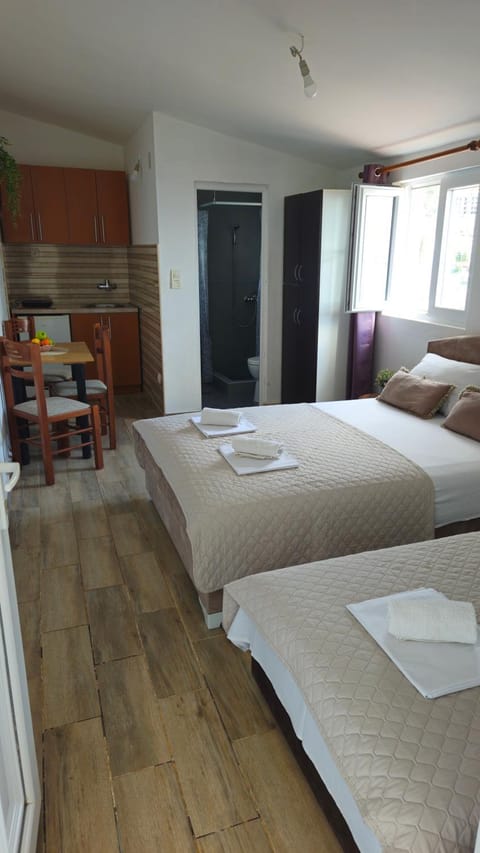 Eprinsa Apartmani Canj Apartment hotel in Montenegro