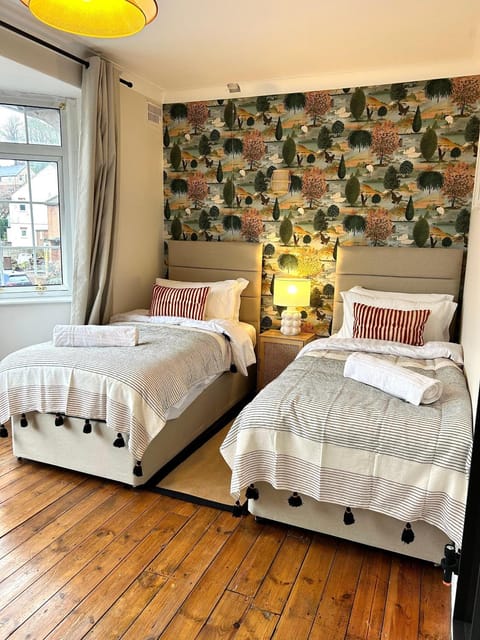 Silkwood House House in Leek