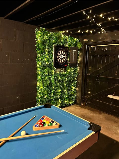 Silkwood House House in Leek