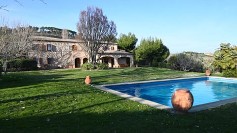Dream House - Villa con giardino e piscina Villa in Montegranaro