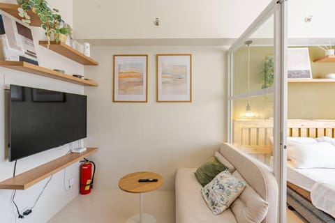 Bed, Living room, Decorative detail, Bedroom
