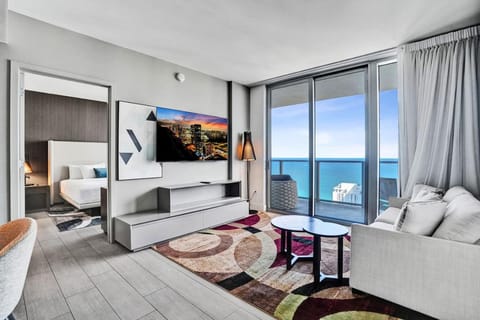 TV and multimedia, Balcony/Terrace, Living room, Seating area, Beach, Sea view