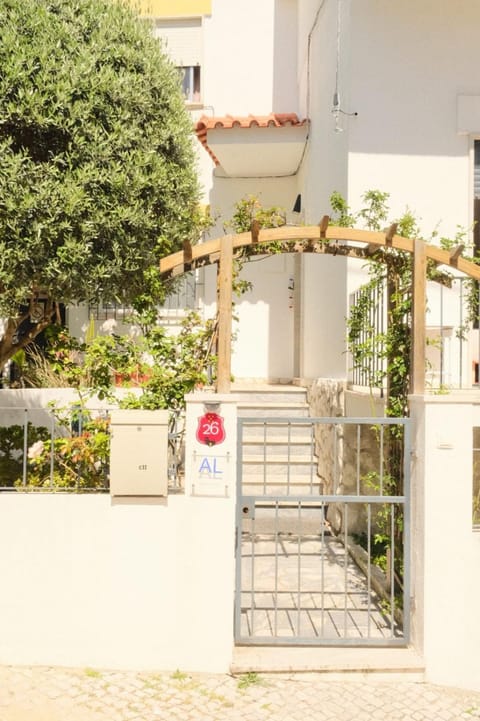 Property building, Facade/entrance, Day, View (from property/room), Balcony/Terrace