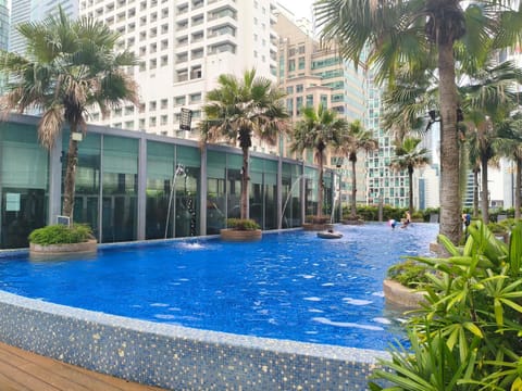 Property building, Day, Garden, Garden view, Pool view, Swimming pool, sunbed