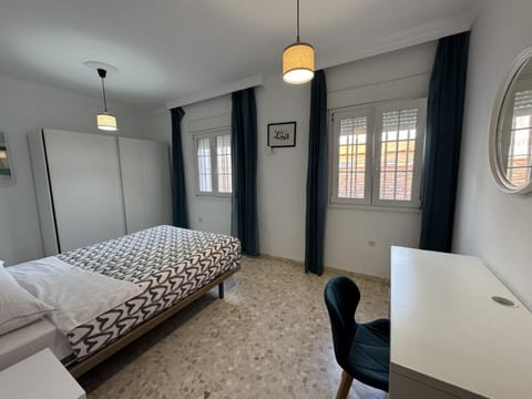 Bed, Photo of the whole room, Seating area, Bedroom, wardrobe