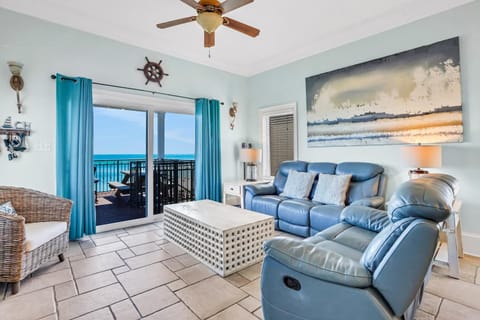 Beachfront home with pool elevator dog-friendly House in Saint George Island