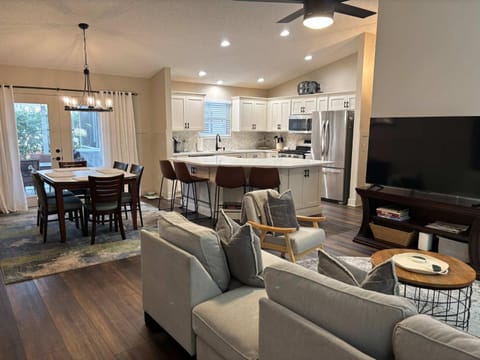 Pool Golf Cart Life Stlye ID's House in The Villages