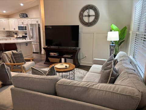 Pool Golf Cart Life Stlye ID's House in The Villages