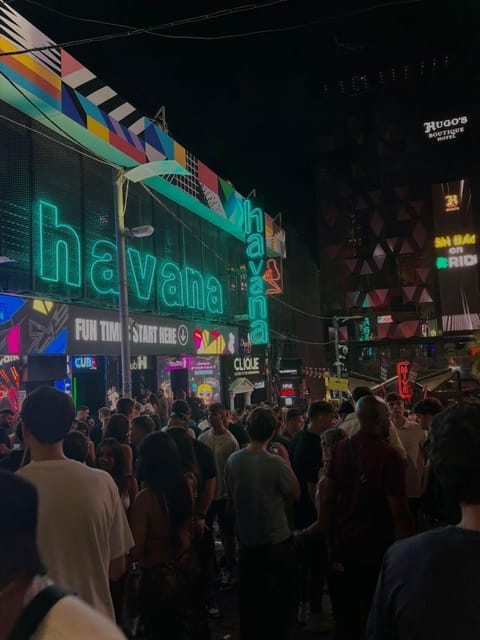 Swieqi Apartment Next to Paceville Nightlife and Beach Perfect for Groups Apartment in Saint Julians