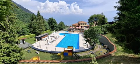 Natural landscape, Mountain view, Pool view, Swimming pool