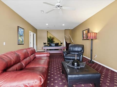 Ledges 3B 2B View Grill House in Osage Beach