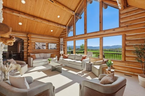 Heber Gathering Lodge Game Room Sleeps 34 House in Wasatch County