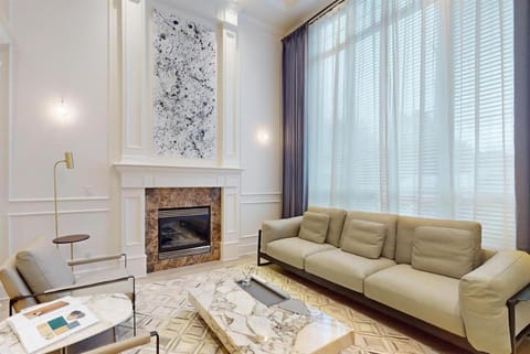 Luxury Ensuite Room in Peaceful West Richmond-Easy Airport & City Access Vacation rental in Richmond