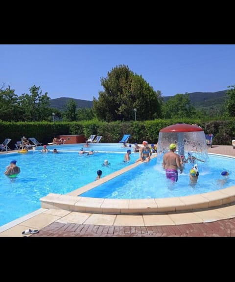 Bungalow Resort Ameglia Campground/ 
RV Resort in Ameglia