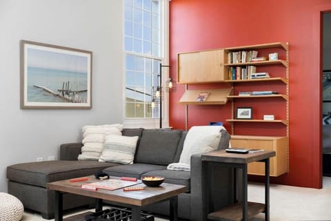 Top of The Peak: Downtown Gem! Steps to Beach Apartment in Traverse City