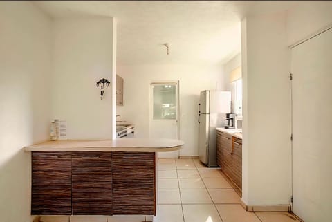 Casa Grande Cerca Mar Privada Marina Diamante, Wifi, Acepto mascotas Acceso al lago y mas Villa in Acapulco