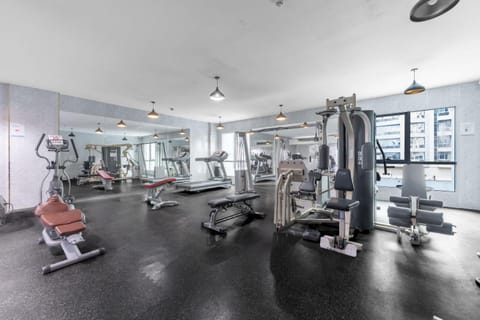 Free housekeeping visits during your stay - StayShort - Contemporary 1BR in Dubai Marina Sleeps 4 Apartment in Dubai