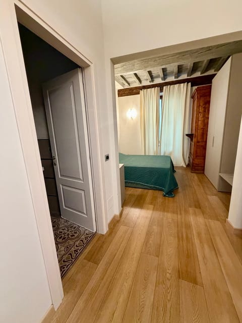 Serragli Luxury Bed and Breakfast in Florence