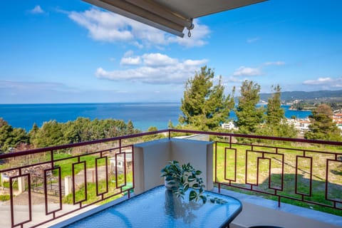 Day, View (from property/room), Balcony/Terrace, Dining area, Sea view, Sea view, Sunset