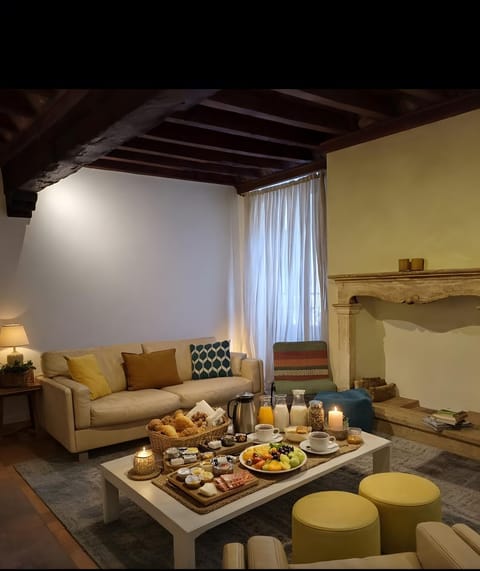 Property building, Living room