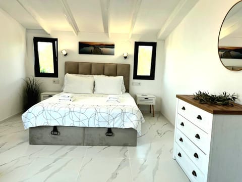 Property building, Bedroom