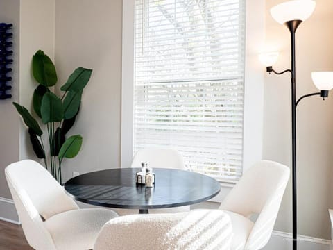 The Maison at Marietta Square Apartment in Marietta