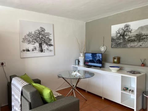 Seaview Apartment in Cape Town