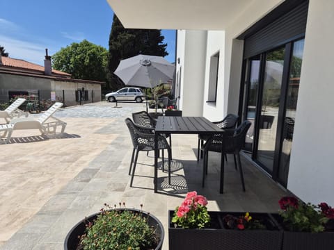 Balcony/Terrace, Balcony/Terrace