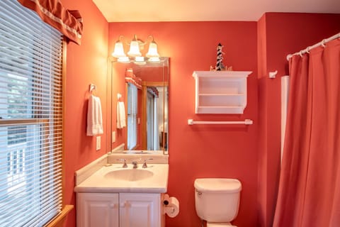 1533 - Sundowner House in Corolla